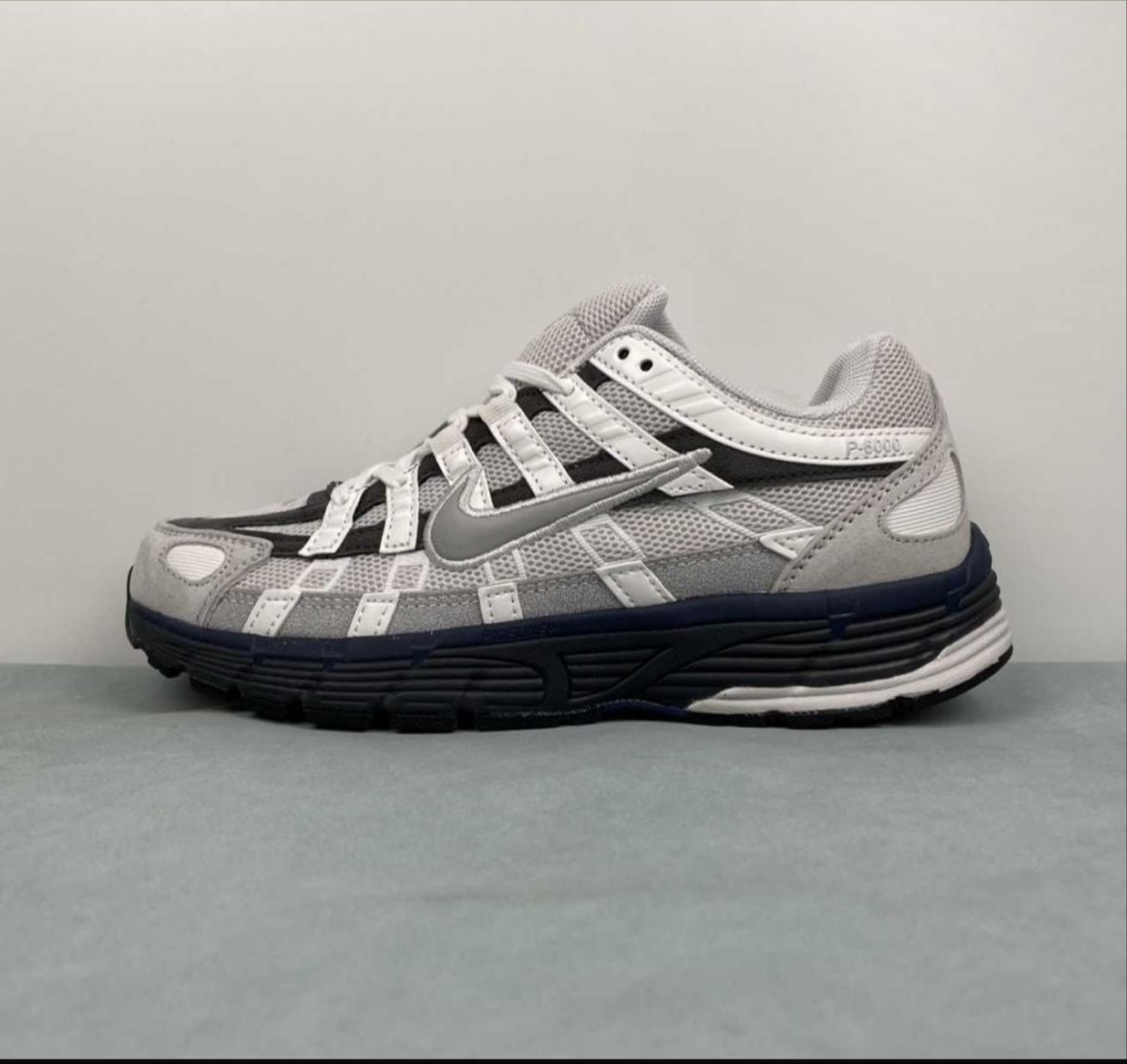 Nike P6000 Photon Anthracite Dust