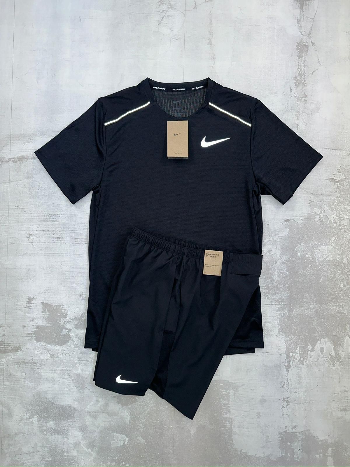 Nike Black Miler Set