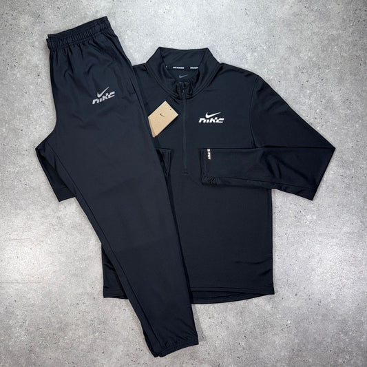 Nike Flash Q-Zip Set