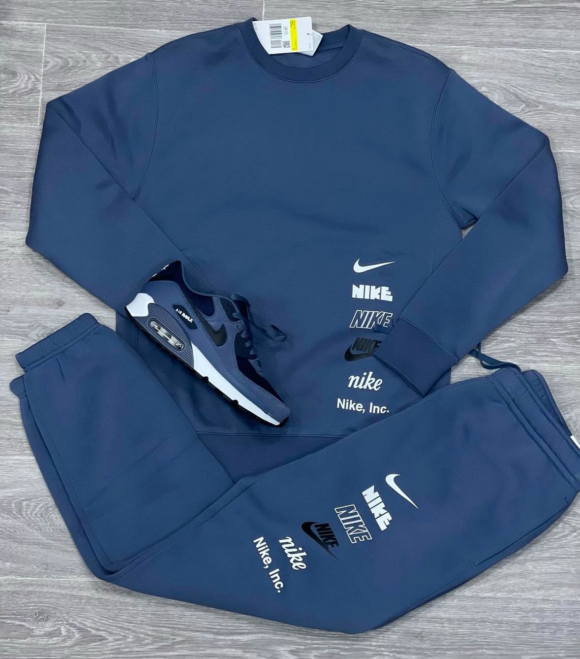 Nike Fleece Logo Set