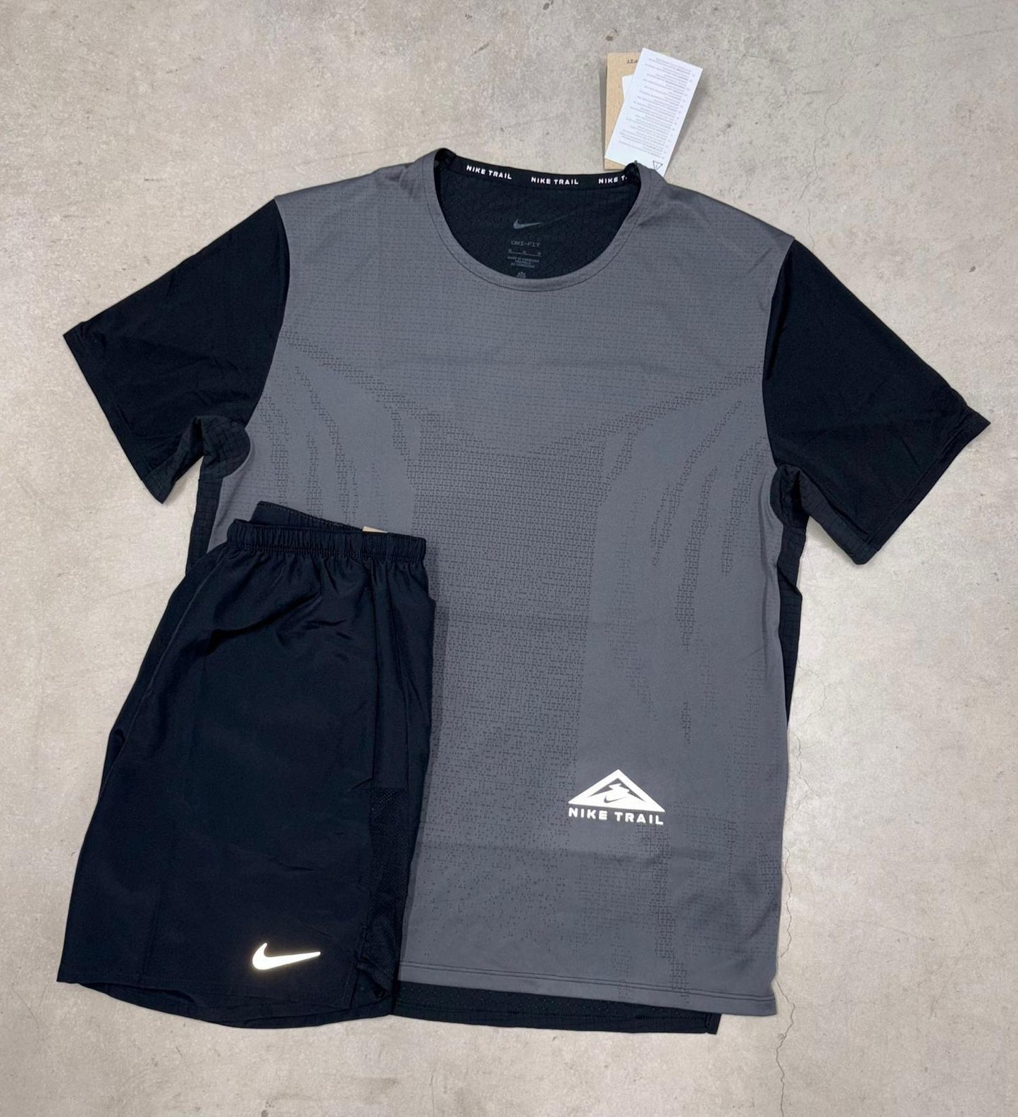 Nike Grey / Black Trail Set