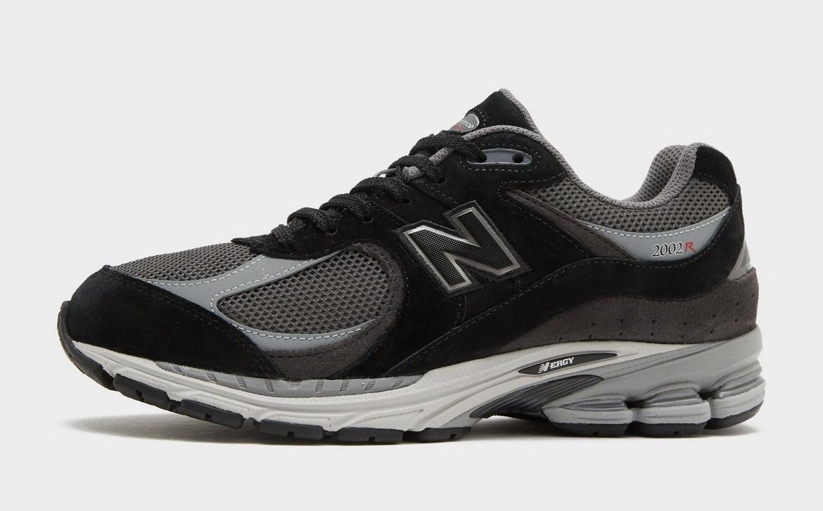 New Balance 2002R