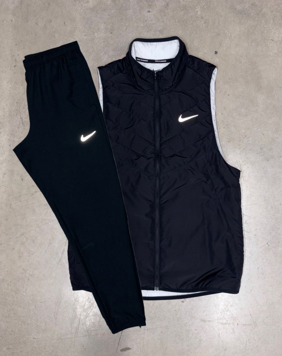 Nike Aerolayer Gilet / Black Challenger Set