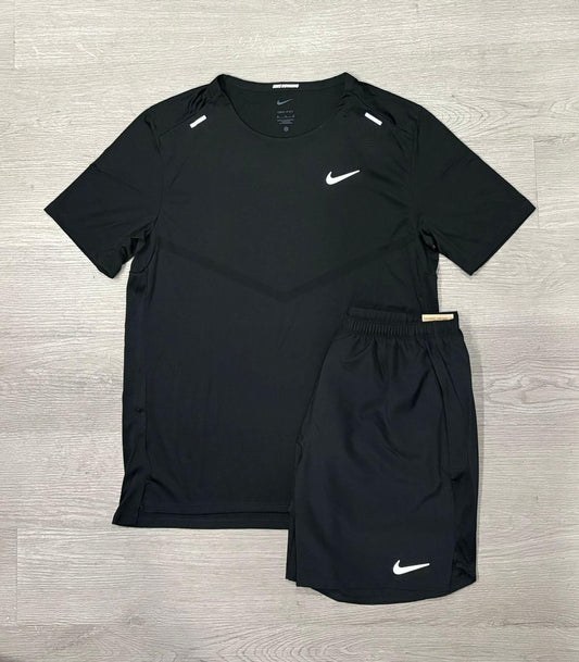 Nike Black Rise 365 Set