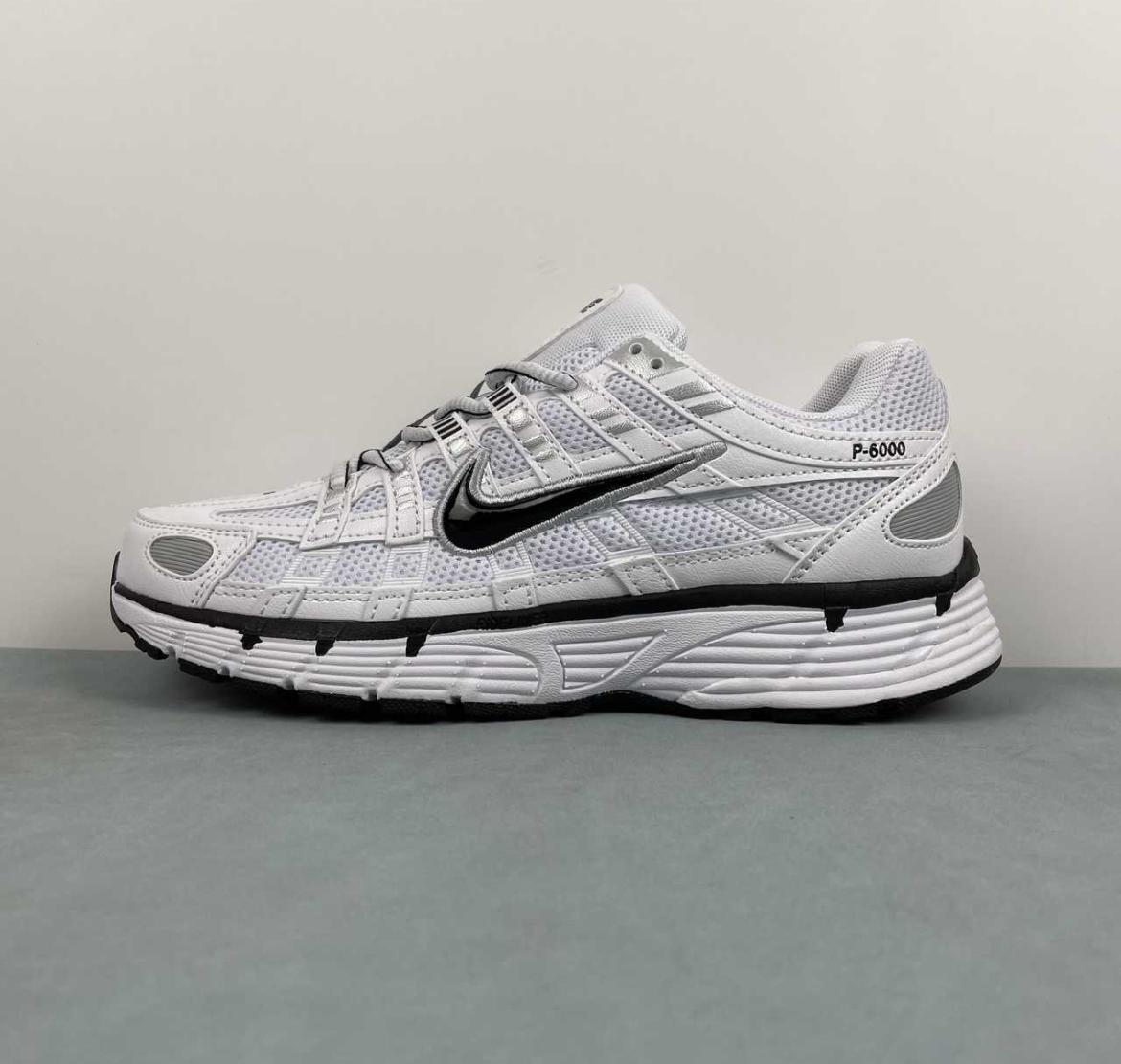 Nike P6000 White / Black